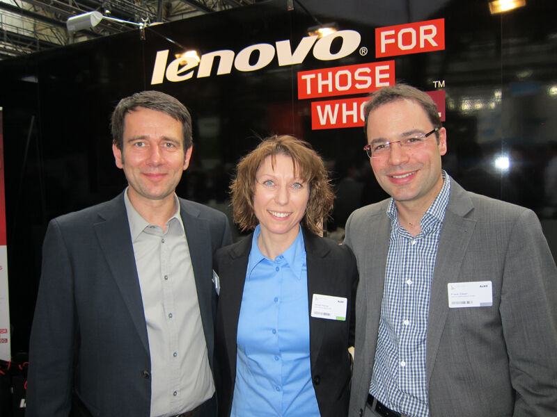 Annett Reiher, ALSO, mit Björn Kaun und Frank Sälzer, (r.) Lenovo (IT-BUSINESS)