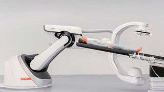 Kuka beliefert Siemens Healthineers jetzt mit 300 Robotern des Typs KR Quantec, die im Rahmen des Siemens-Systems Artis pheno für eine bessere Behandlungsmöglichkeit von Patienten sorgen. Hier erklären die Experten mehr dazu. (Bild: Siemens)