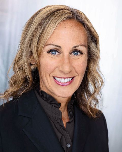 Der 3D-Drucktechnologiespezialist Carbon gab die Ernennung von Terri Capriolo zur Senior Vice President für den Bereich Oral Health bekannt. Capriolo untersteht direkt der Geschäftsleitung. In den vergangenen fünf Jahren war Capriolo bei National Dentex tätig. (Bild: Carbon)