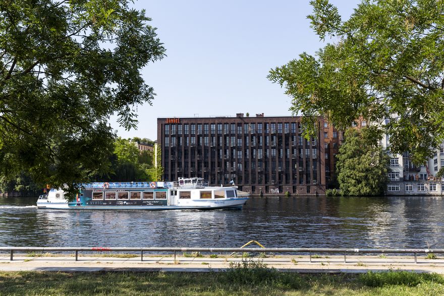 Berlin_2019-12.JPG (]init[ AG für digitale Kommunikation)