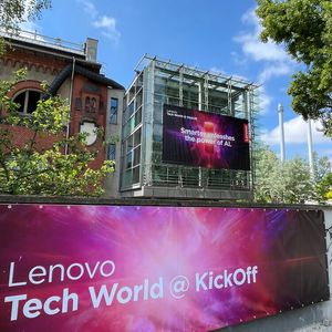 In diesem Jahr hat Lenovo die Partner ins Berliner Radialsystem an der Spree geladen.(Bild:  Vogel IT-Medien)