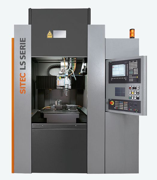 Bild 2: In das CNC-Laserbearbeitungszentrum der Baureihe LS lassen sich unterschiedliche Laserstrahlquellen direkt integrieren. (Bild: Sitec)