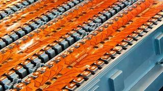 Wie geht man mit Batterien von Elektroautos vor, wenn es um Recycling oder Logistik geht? Diese Fragen will das Fraunhofer-IML anhand von einigen Projekten beantworten. Hie mehr dazu ... (Bild: S. Grabiger)