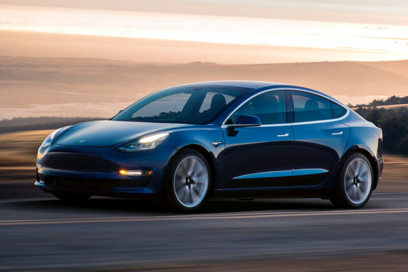 Platz 2: Tesla Model 3 (5.352 Stück) (Tesla)