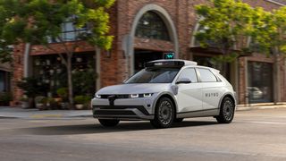 Der Fahrdienstanbieter und Technikentwickler Waymo wird künftig auch Fahrzeuge von Hyundai beziehen. (Bild: Hyundai)