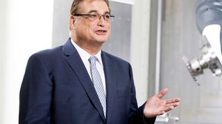 Distinguished with the 2021 Tool and Mold Making Medal of Honor: Lothar Horn, Managing Director of Hartmetall-Werkzeugfabrik Paul Horn in Tübingen. (Paul Horn)