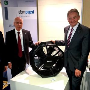 Die Geschäftsführer der Unternehmensgruppe EBM-Papst (v.l.n.r.): Dr. Bruno Lindl (Forschung und Entwicklung), Thomas Wagner (Produktion und Materialwirtschaft), Hans Peter Fuchs (Finanzen und Controlling), Thomas Borst (Vertrieb und Marketing).