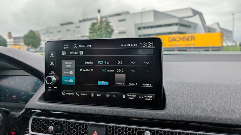 Der geringe Verbrauch zählt zu den großen Stärken des Honda Civic. Mit einem Durchschnittsverbauch von 5,5 Litern auf 100 Kilometer ist der Antrieb ähnlich sparsam wie ein Dieselmotor. (Bild: Mauritz – VCG)