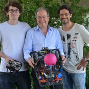 v.l. Oliver Glauser, Prof. Bernhard Elsener und Prof. Robert Flatt haben den C2D2 entwickelt.