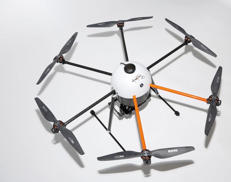 Globe UAV. Drohnensysteme basierend auf dem 4G LTE mobile Internet: In bi-direktionaler Kommunikation werden Steuer- und Videodaten in Echtzeit übertragen. (Bild: Globe UAV)