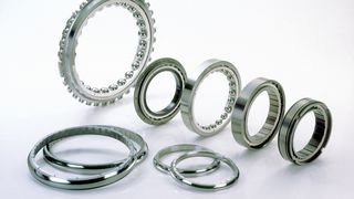 Hauptwellen-Lagerungen für Flugzeug-Triebwerke. (Archiv: Vogel Business Media)