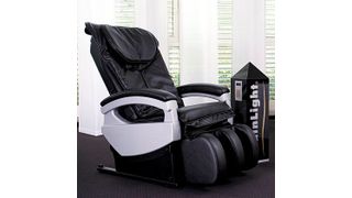 Bild 1: Der zur Entspannung mit einem Shiatsu-Massagesessel eingerichtete Ruheraum bietet eine Alternative zum täglichen Stress. (Archiv: Vogel Business Media)