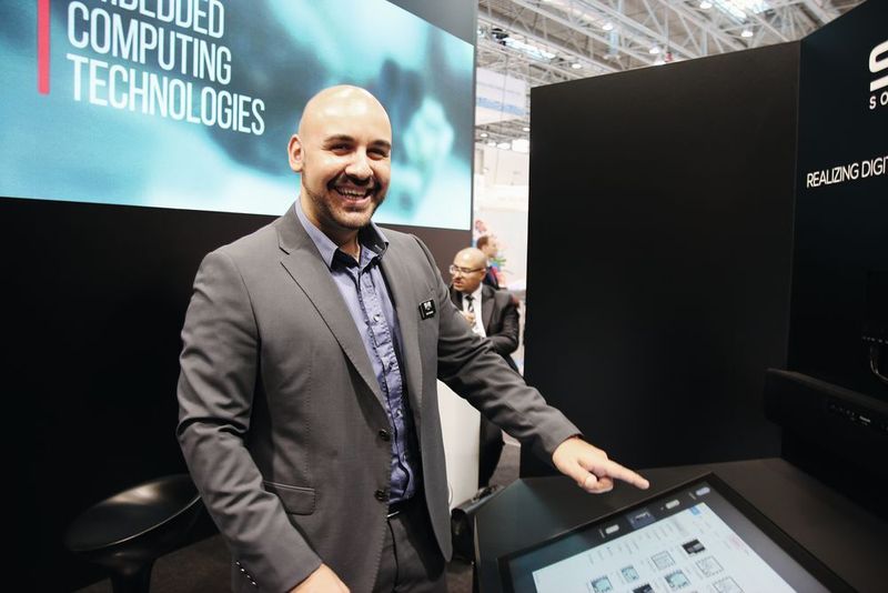 „Wir präsentieren uns auf der Compamed als Lösungsanbieter – mit einem multimedialen Stand“, erklärt Marketingleiter Sami Badawi von SIE Solutions.  (Schäfer / Devicemed)