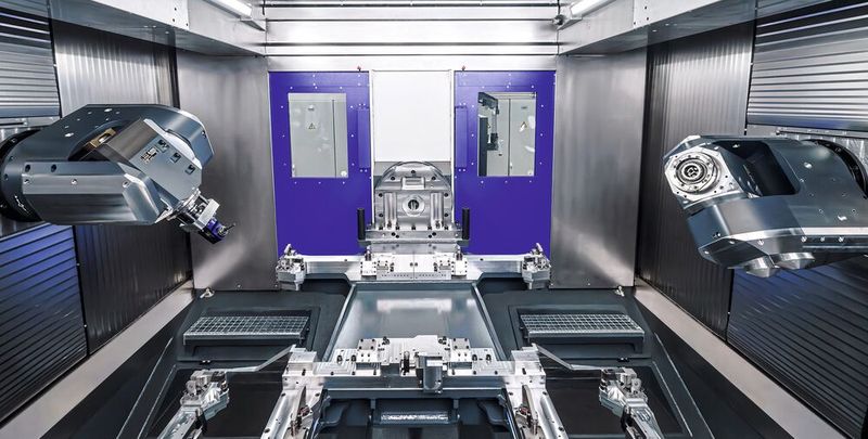 BENZ Tooling 5-Achs-Köpfe in einem WH 10000 5-Achs-Bearbeitungszentrum der August Wenzler Maschinenbau GmbH, einem Unternehmen der HELLER-Gruppe. Die vierte und fünfte Achse befindet sich im 5-Achs-Kopf, wodurch beide Einheiten mit hoher Bewegungsfreiheit arbeiten können. (Bild: BENZ GmbH Werkzeugsysteme)