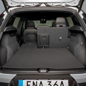 Elektrisch und praktisch: Bis zu 1.328 Liter passen in den Kofferraum.(Bild:  Volvo)