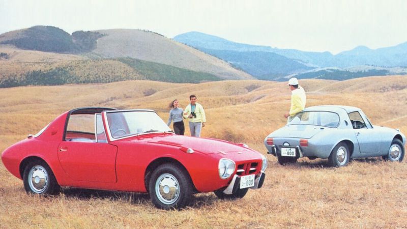 1977 wurde der Hybrid-Prototyp Toyota Sports 800 mit Gasturbinen- und E-Antrieb vorgestellt. (Bild: Toyota)