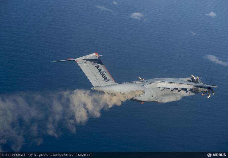 Abwurf der Vulkanasche aus dem Airbus A400M (Airbus)