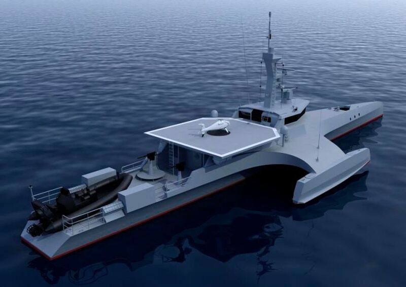  
“海洋之鹰43号”军舰是一艘三体快艇，其优点是速度快、安全性高。
 (Pata-Megayacht Kft.)