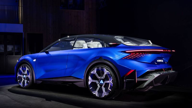 Chefdesigner Marc Poulain sagt dennoch, dass das Exterieur zu 85 Prozent der künftigen Serie entspricht. (Bild: Alpine/Adrien Cortesi)