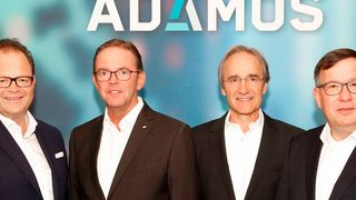 Die Adamos Gründer (v.l.): Christian Thönes, Vorstandsvorsitzender der DMG Mori,
Ralf W. Dieter, Vorstandsvorsitzender der Dürr AG, Karl-Heinz Streibich, Vorstandsvorsitzender der Software AG und Thomas Spitzenpfeil, Vorstand der Carl Zeiss AG. (DMG Mori)