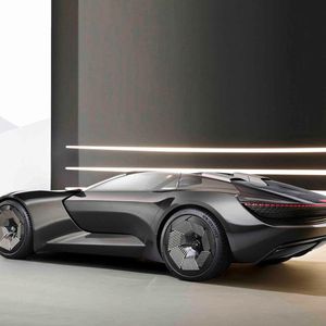 Der Audi Skysphere ist ein Show Car – ohne Chance auf eine Serienproduktion. Aber es gibt das eine oder andere Stilelement, das man schon bald an Audi-Modellen wiederfinden wird.(Bild:  Audi)