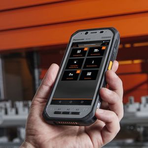 Die App „Kastologic mobile“ ist für mobile Endgeräte vorgesehen. Sie ermöglicht es dem Benutzer, alle Infos zum Ein- und Umlagern, Kommissionieren und Versenden nebst Bestandsinformationen per Smartphone oder Tablet an das WMS zu übermitteln. (Bild:  Kasto)