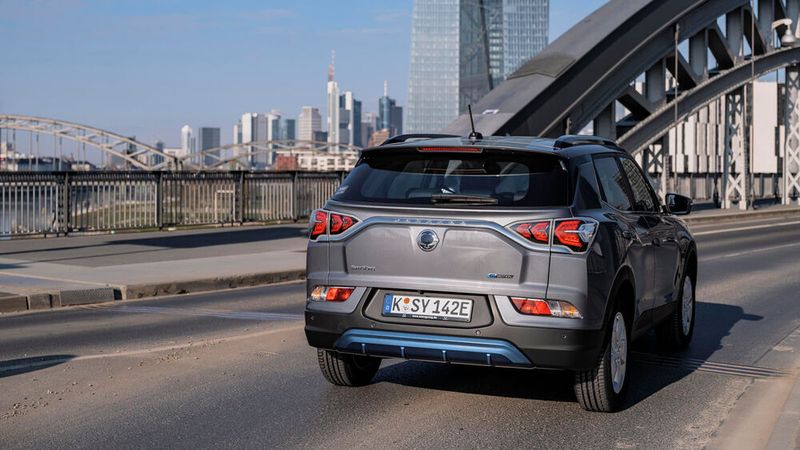 Es basiert auf dem Kompakt-SUV Korando, das als Verbrenner 2019 auf den Markt kam. (Ssangyong)