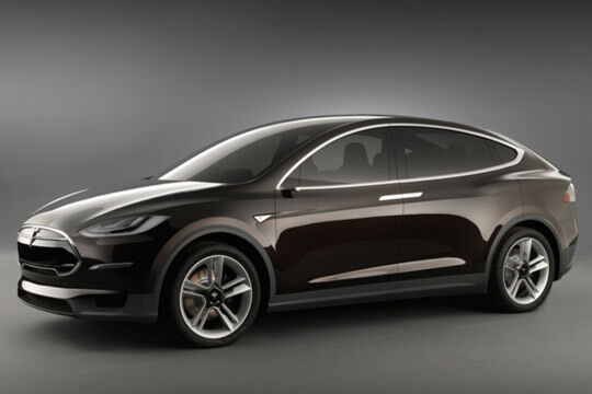 Tesla bringt nach Roadster und Limousine einen Crossover. (Tesla)