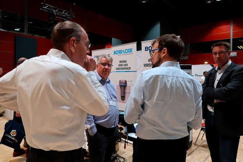 Nord Lock stellte seine zweiteiligen Schraubensicherungselemente vor. (Bild: D.Quitter – VCG)