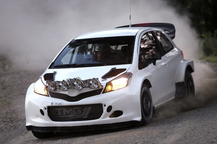 Die Toyota Motorsport GmbH will das Fahrzeug in den kommenden zwei Jahren einen ausführlichen Testeinsatz unterziehen. (Foto: Toyota)