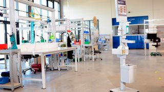 Ein hohes Maß an Sicherheit und Gesundheit schafft in der Produktion die Voraussetzungen für eine Rückkehr zur Normalität. (Krieg)