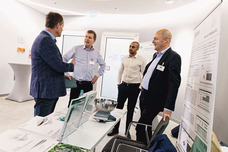 Impressionen der Fachtagung „Mehr Effizienz im Presswerk“ 2025 in Würzburg. (Bild: Stefan Bausewein)