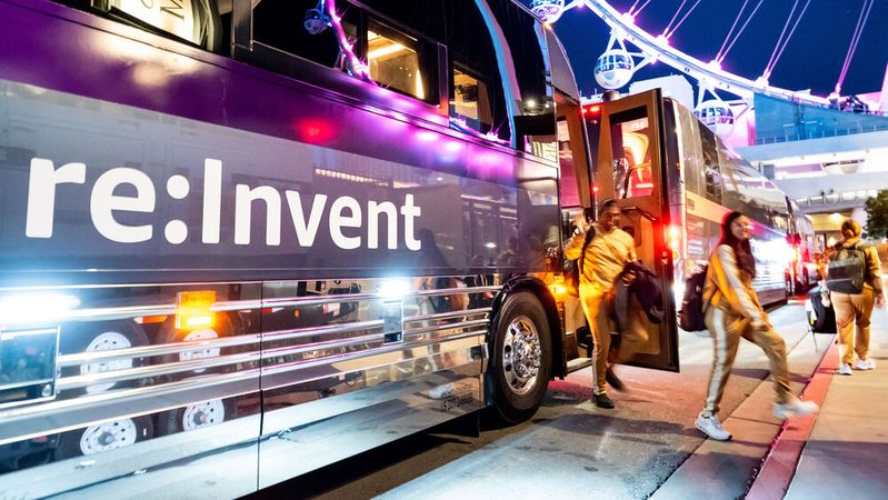 Auf der re:Invent 2025 in Las Vegas gab es auch für AWS-Partner Neuigkeiten aus erster Hand.(Bild:  Noah Berger)