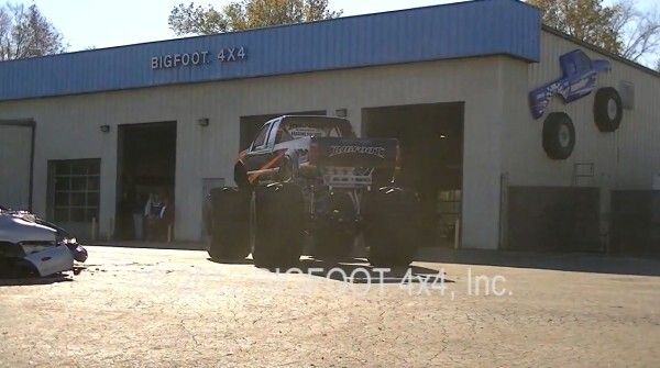 Der Bigfoot 20: der weltweit erste Monstertruck mit Elektroantrieb macht mit über 260 kW und 1100 Nm Autos umweltschonend platt (Bild: Bigfoot 4x4 Inc.)