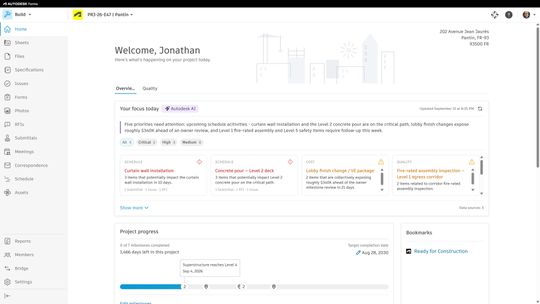 In Forma Build zeigen KI-gestützte Einblicke auf der Project-Home-Seite an, welche Punkte Aufmerksamkeit erfordern und warum sie für das Projekt relevant sind. (Bild:  Autodesk)