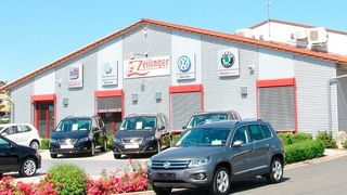 Der eigene Weg: Das Autohaus Zeilinger hält nicht viel von Bevormundung durch einen Hersteller. (Foto: Kampfmann)