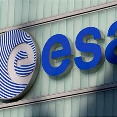 Als Pläne bekannt wurden, dass die Nasa auf dem Mond in den nächsten viereinhalb Jahren ein Atomkraftwerk installieren will, haben sicher einige mit dem Kopf geschüttelt. Doch auch Experten der ESA halten das nicht für bloße Science Fiction ... (Bild: ESA)