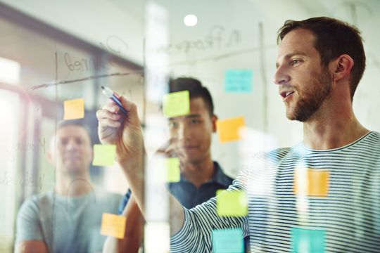 Worauf muss ich beim Wandel von einer B2C- zu einer B2B-Customer Journey im Marketing genau achten? Worauf muss ich beim Wandel von einer B2C- zu einer B2B-Customer Journey im Marketing genau achten?