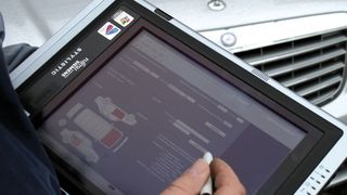 Die Betriebe der Automobilgruppe Nord AG nutzen jetzt den Alpha Controller bei der Hereinnahme von Fahrzeugen. (Bild: KPR)