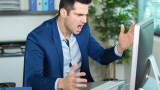 Werden Daten nicht automatisch übertragen, sorgt das für Fehler – und damit für Frust. (Bild: © auremar - stock.adobe.com)