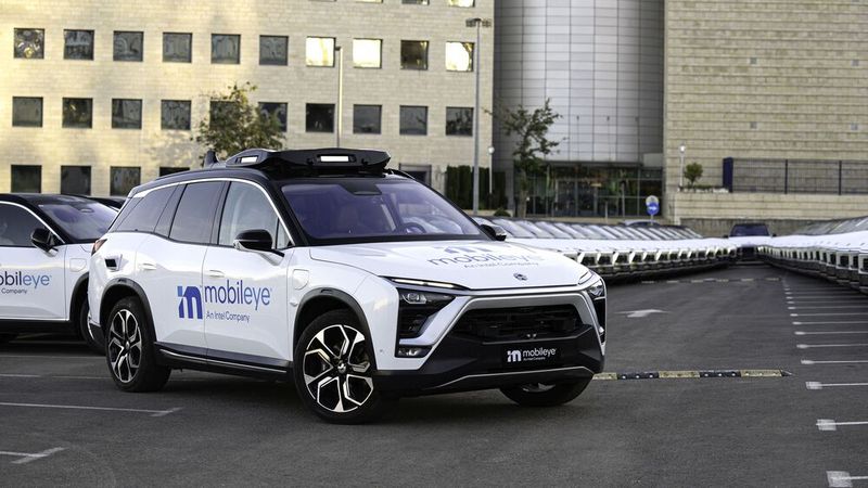 Mobileye dominierte einst den Markt. Nun verliert das Unternehmen an Boden. Das wird vor allem in China deutlich. Mobileye dominierte einst den Markt. Nun verliert das Unternehmen an Boden. Das wird vor allem in China deutlich.