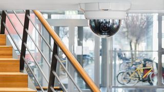 m32_ceiling_mount_1303_lo ()