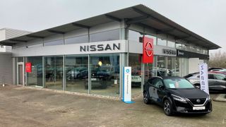 Das neugegründete Unternehmen Süverkrüp & Zankel hat vier Nissan-Standorte eröffnet. Im Bild der Betrieb in Bad Segeberg. (Bild: Nissan)