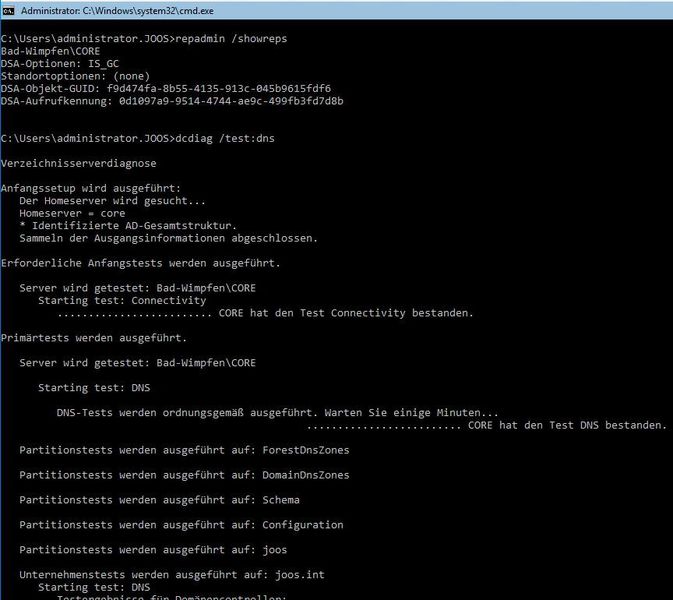 Neben dcdiag sollte auf den Domänencontroller mit repadmin /showreps die Replikation zwischen den DCs überprüft werden. Diese muss fehlerfrei funktionieren. Hier sind Fehler schnell zu erkennen. Der DNS-Test von dcdiag ist mit dcdiag /test:dns zu erreichen. (Thomas Joos)