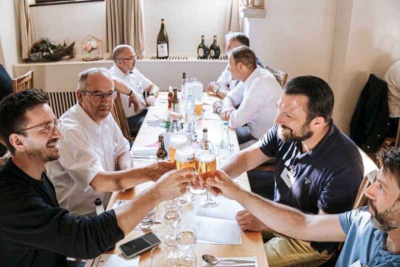 Impressionen der 4. Fachtagung „Mehr Effizienz im Presswerk“ am 15. Juni 2023 in Würzburg. (Bild: VCG/Stefan Bausewein)