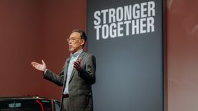 „Wir sind ein europäischer Hersteller“: Yoshihiro Nakata, CEO von Toyota Motor Europe, beim Corporate Briefing in Brüssel. (Bild: Toyota)