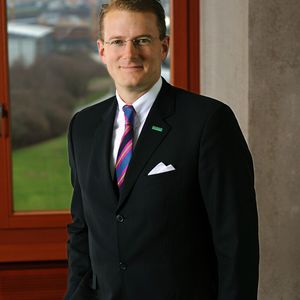 „Die Stimmung auf dem Gesundheitsmarkt in Europa hat sich deutlich abgekühlt“, Prof. Dr. Hanns-Peter Knaebel, Vorsitzender der Aesculap AG in Tuttlingen.
