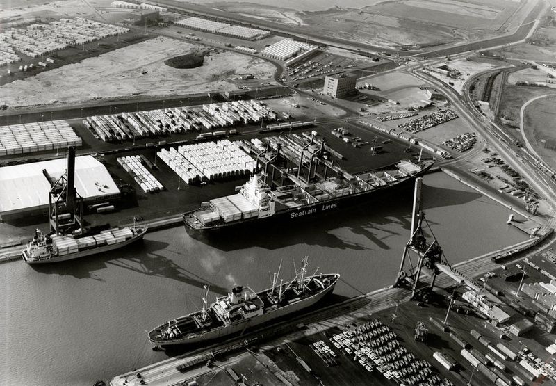 Nachdem der Containerumschlag in Bremerhaven zusehends wuchs... (BLG Group)