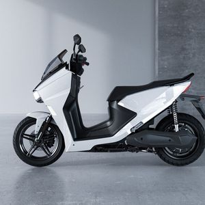 Mit dem SK1 hat Horwin sein Angebot um einen wahlweise 25 oder 45 km/h schnellen E-Scooter nach unten abgerundet.(Bild:  Horwin)