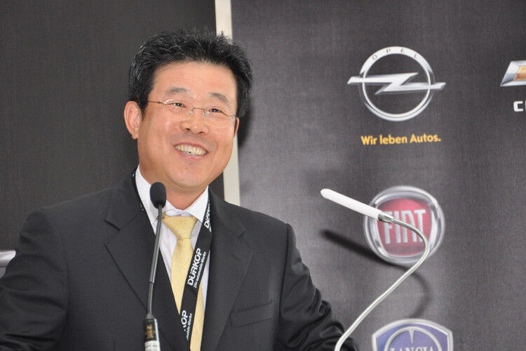 Jack Kim äußerte sich – mit einem Lächeln – besorgt angesichts des neuen Opel-SUVs. (Foto: Rehberg)